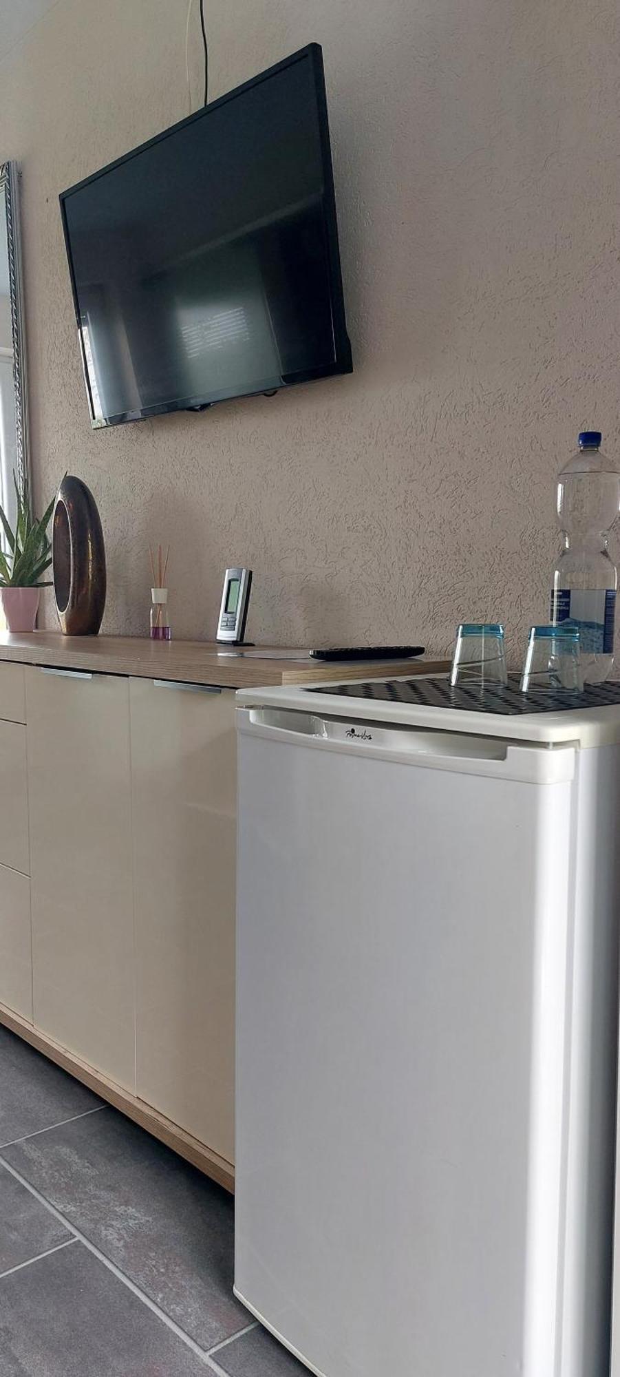 Hotel Belp Bern Airport Free Parking Экстерьер фото